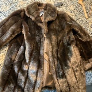 Dennis basso Faux fur gently used size large